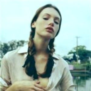 Meet your Posher, Lynn